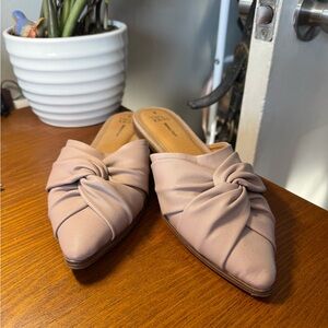 Universal Thread Women's Knotted Mules - Cream/Pink